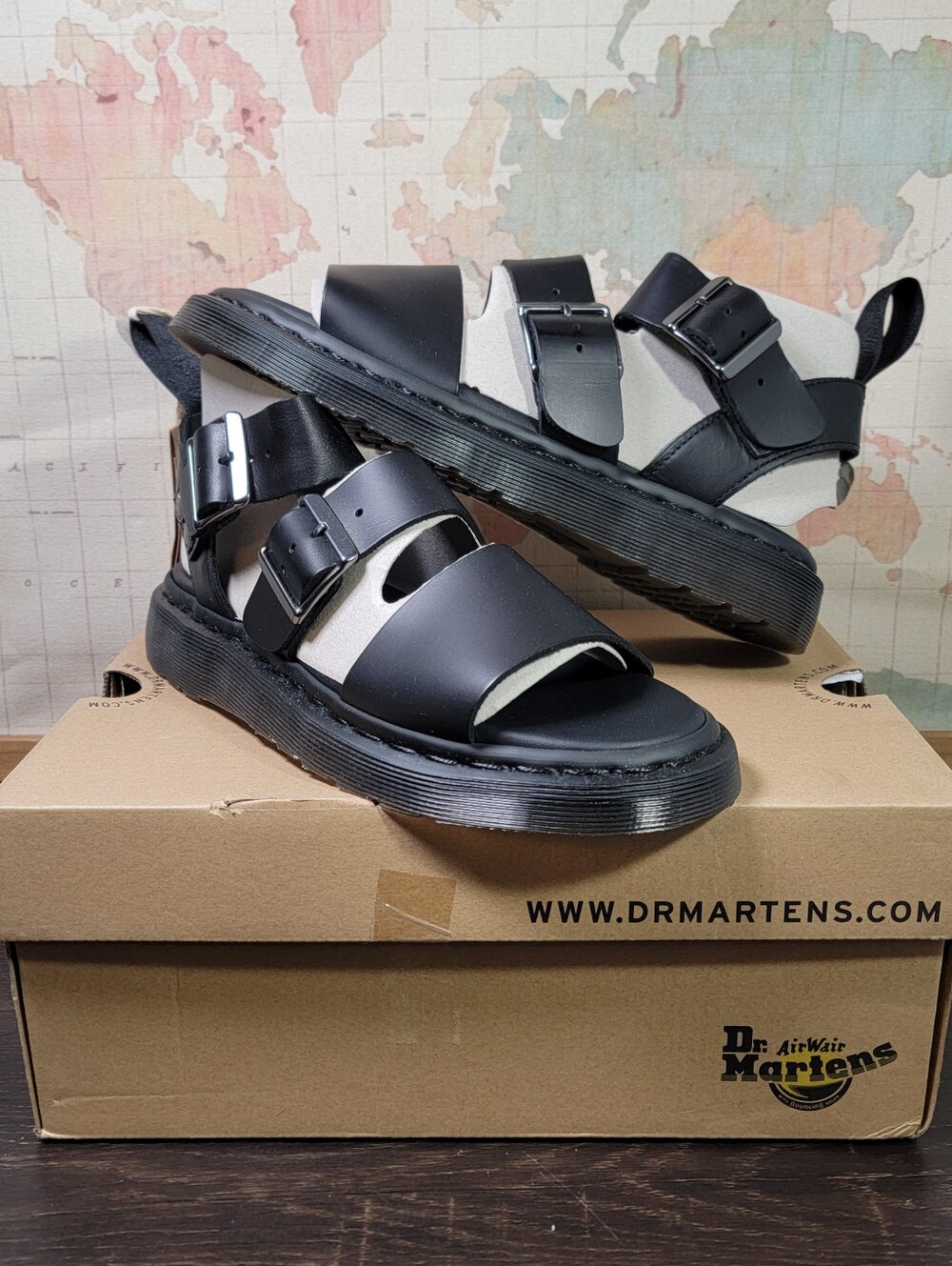BRAND NEW Dr. Martens AirWair Gryphon Black Sandals Womens Size 8.0